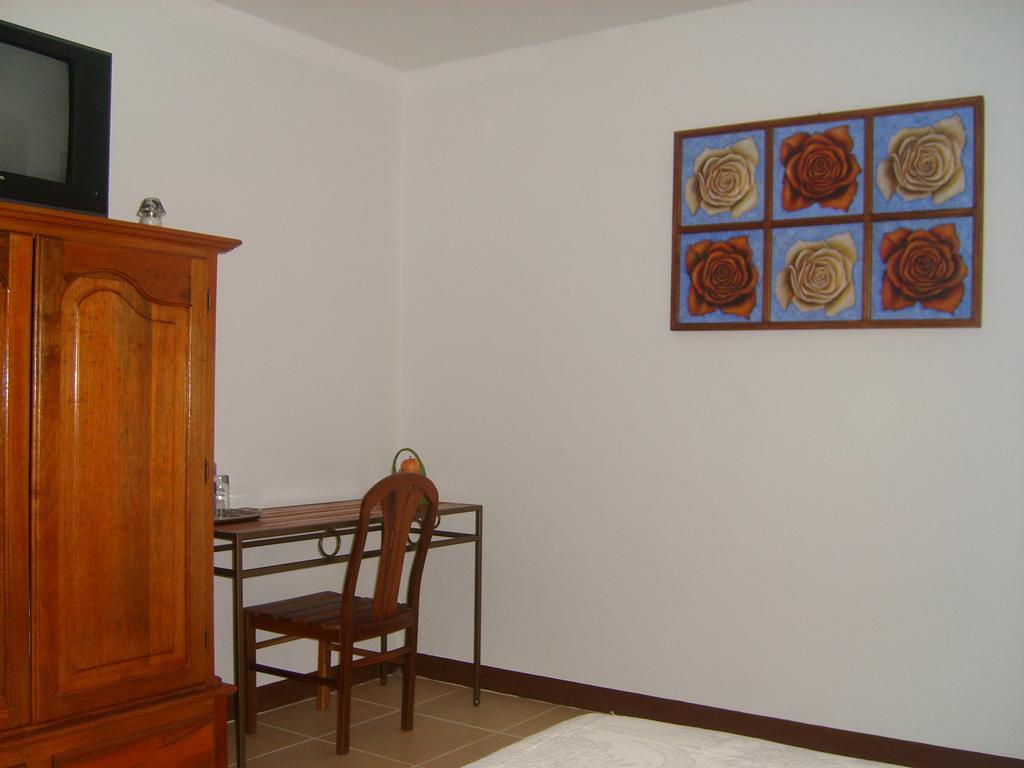 Hotel Angel Azul Managua Bilik gambar