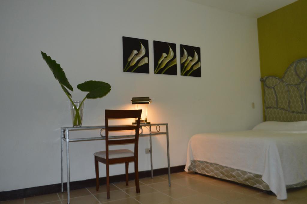 Hotel Angel Azul Managua Luaran gambar